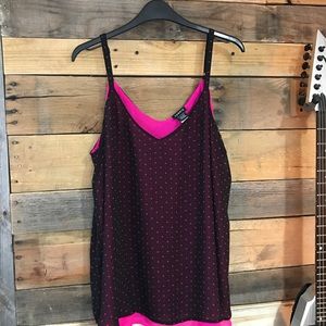Torrid tank top sz 1 black with pink hearts EUC